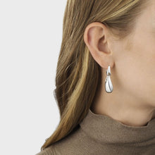 Load image into Gallery viewer, Reflect Drop Earring, Silver
