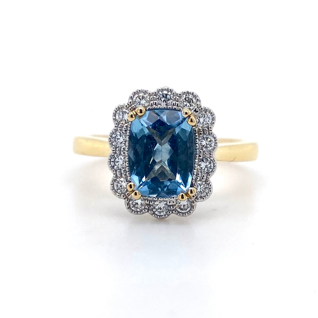 18ct White & Yellow Gold, 1.10ct Aquamarine & Diamond Ring