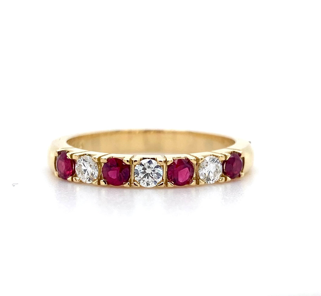 18ct Yellow Gold, Ruby & Diamond 7-Stone Ring