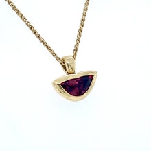 Load image into Gallery viewer, 18ct Yellow Gold, 2.00ct Malaya Garnet Pendant
