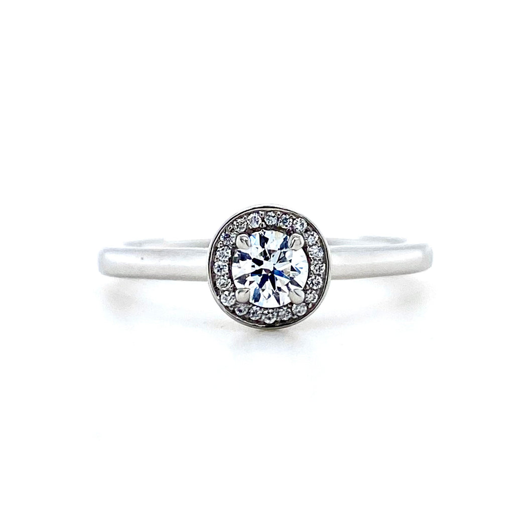 Platinum, 0.25ct Diamond Cluster Ring